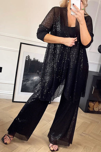 Effortlessly Elegant Pants with a Timeless Design