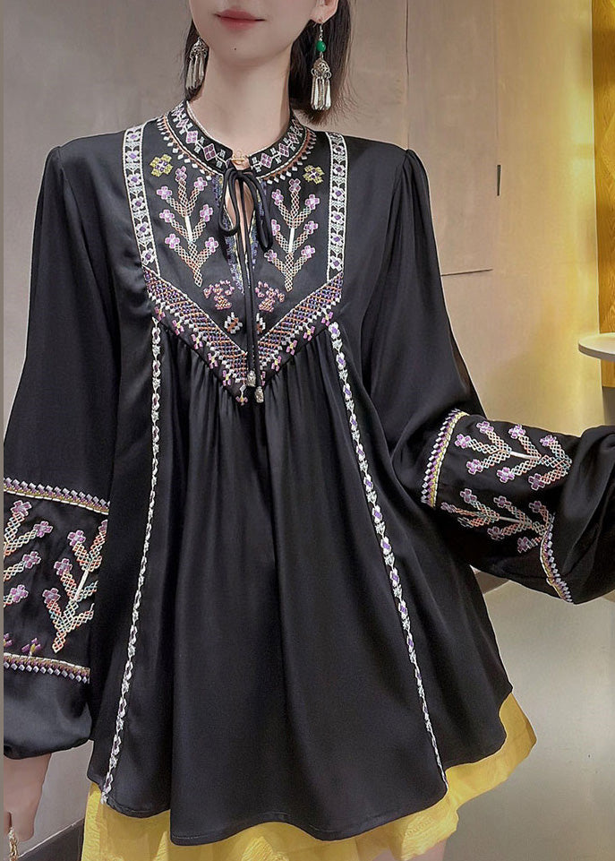 Elegantly Styled Blouse for Everyday Wear