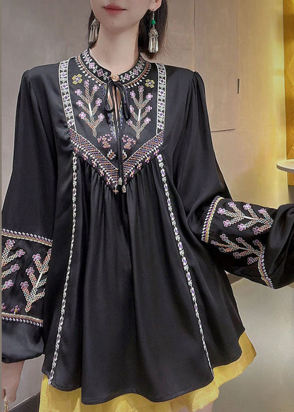 Elegantly Styled Blouse for Everyday Wear