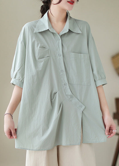 Sophisticated Blouse with a Clean Classic Look
