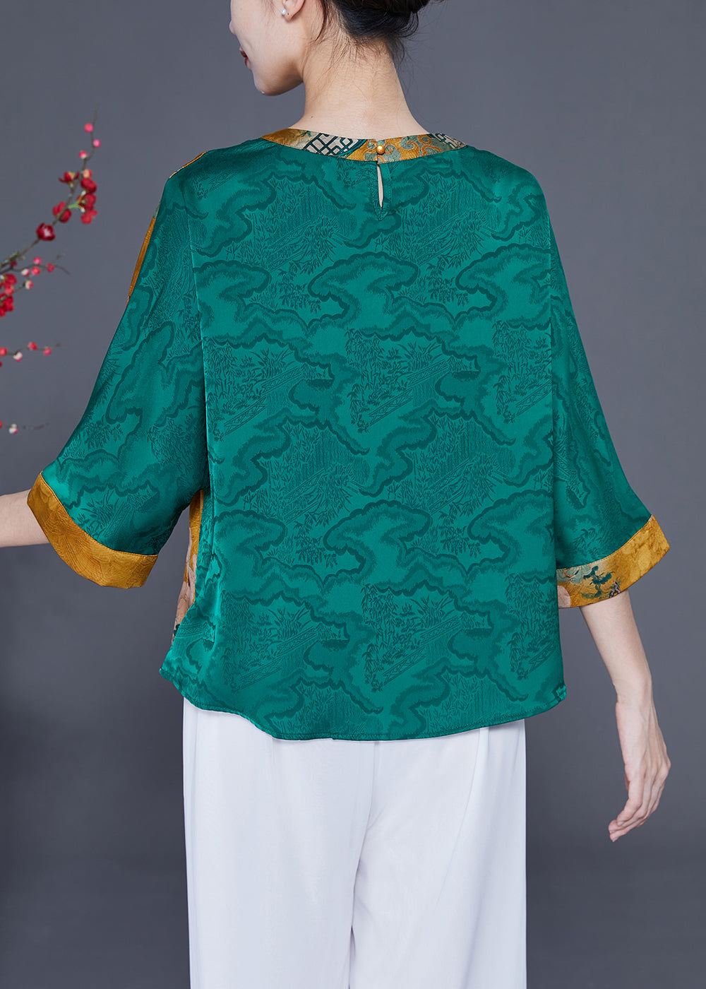 Elegantly Styled Top for Everyday Wear