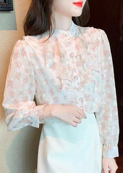 Classic Vintage Shirt with a Flattering Fit