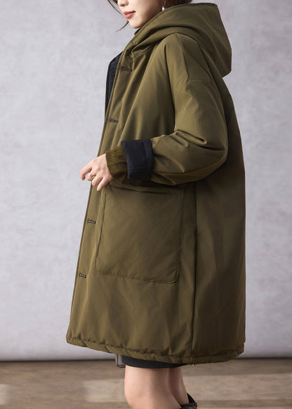 Beautifully Finished Coat in a Timeless Design