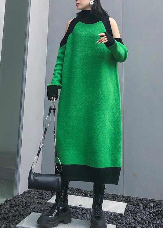 Classic Vintage Sweater with a Flattering Fit