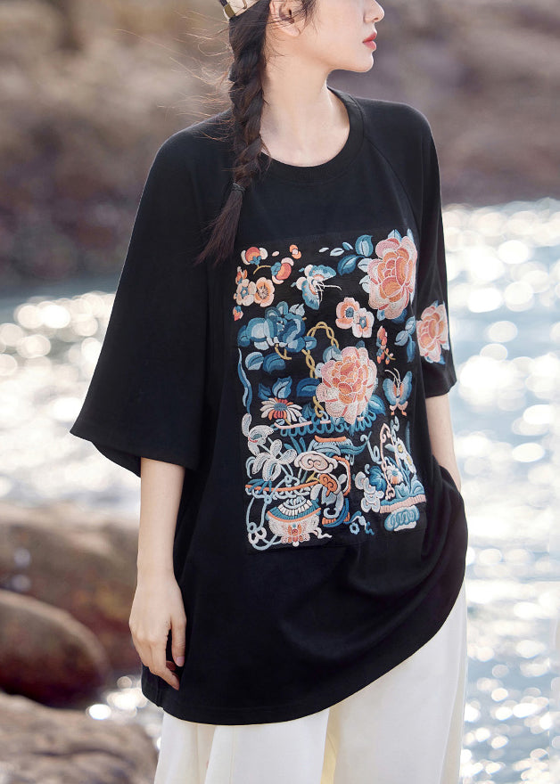 Effortlessly Elegant Shirt with a Timeless Design