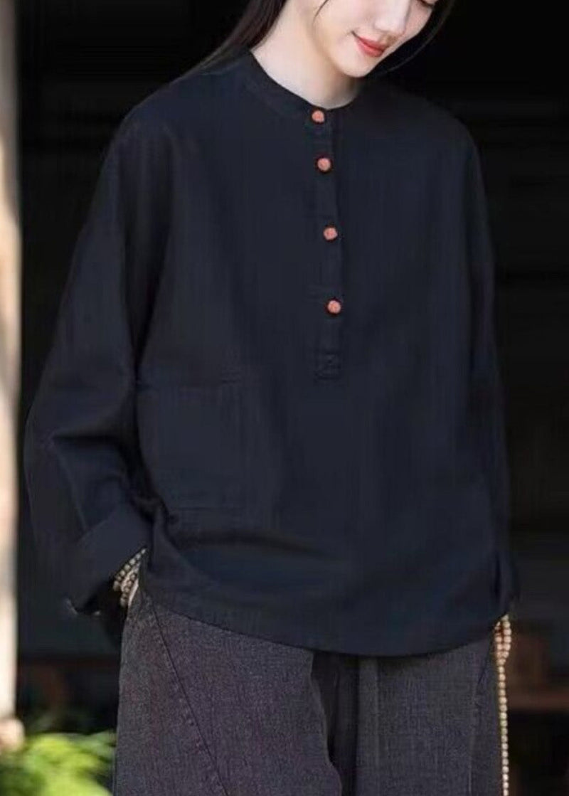 Beautifully Crafted Blouse in a Classic Style