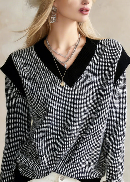 Beautifully Crafted Sweater in a Classic Style