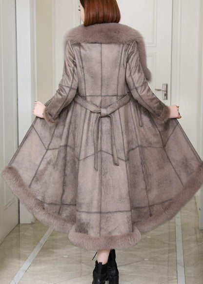 Classic Vintage Coat with a Flattering Fit