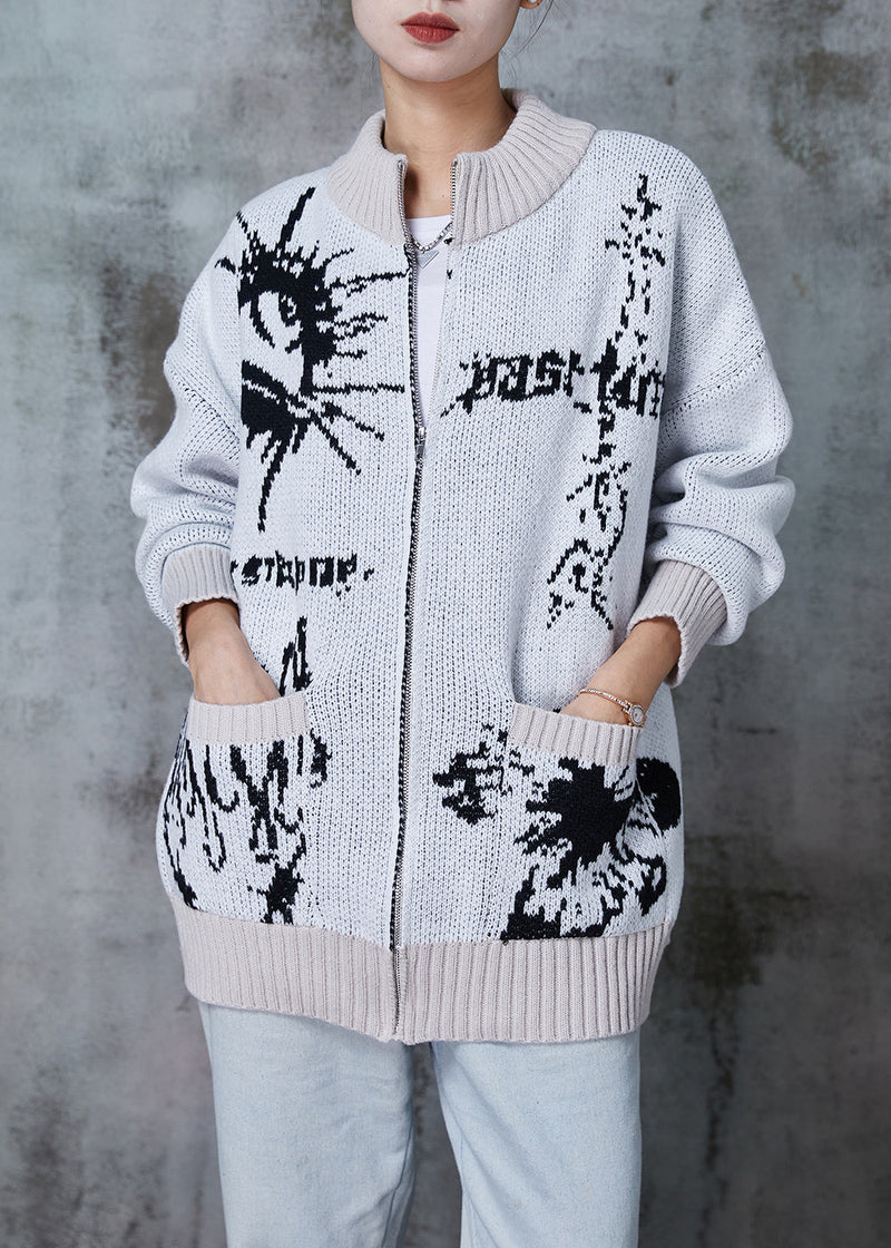 Elegantly Styled Cardigan for Everyday Wear