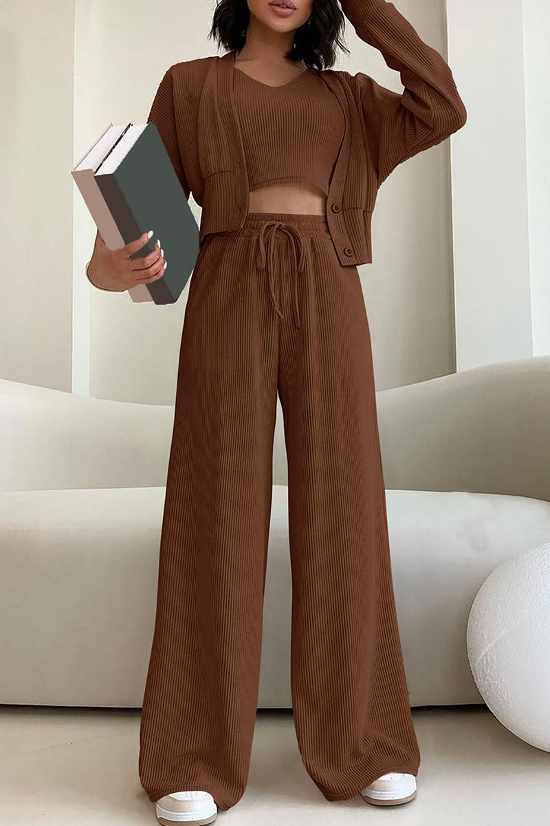 Beautifully Crafted Cardigan in a Classic Style