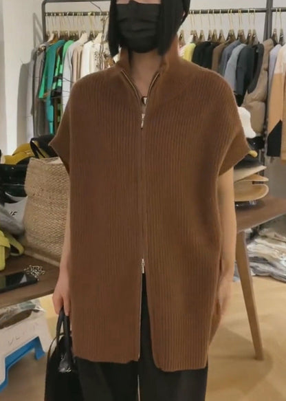 Effortlessly Elegant Coat with a Timeless Design