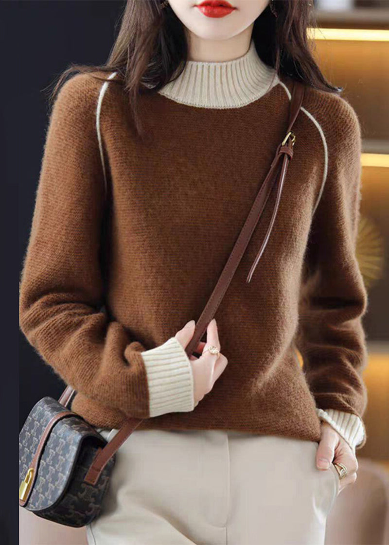 Beautifully Finished Sweater in a Timeless Design