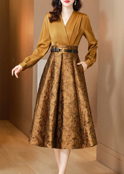 Well Tailored Dress with a Graceful Silhouette