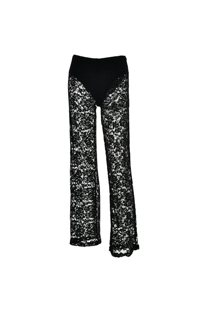Well Tailored Pants with a Graceful Silhouette