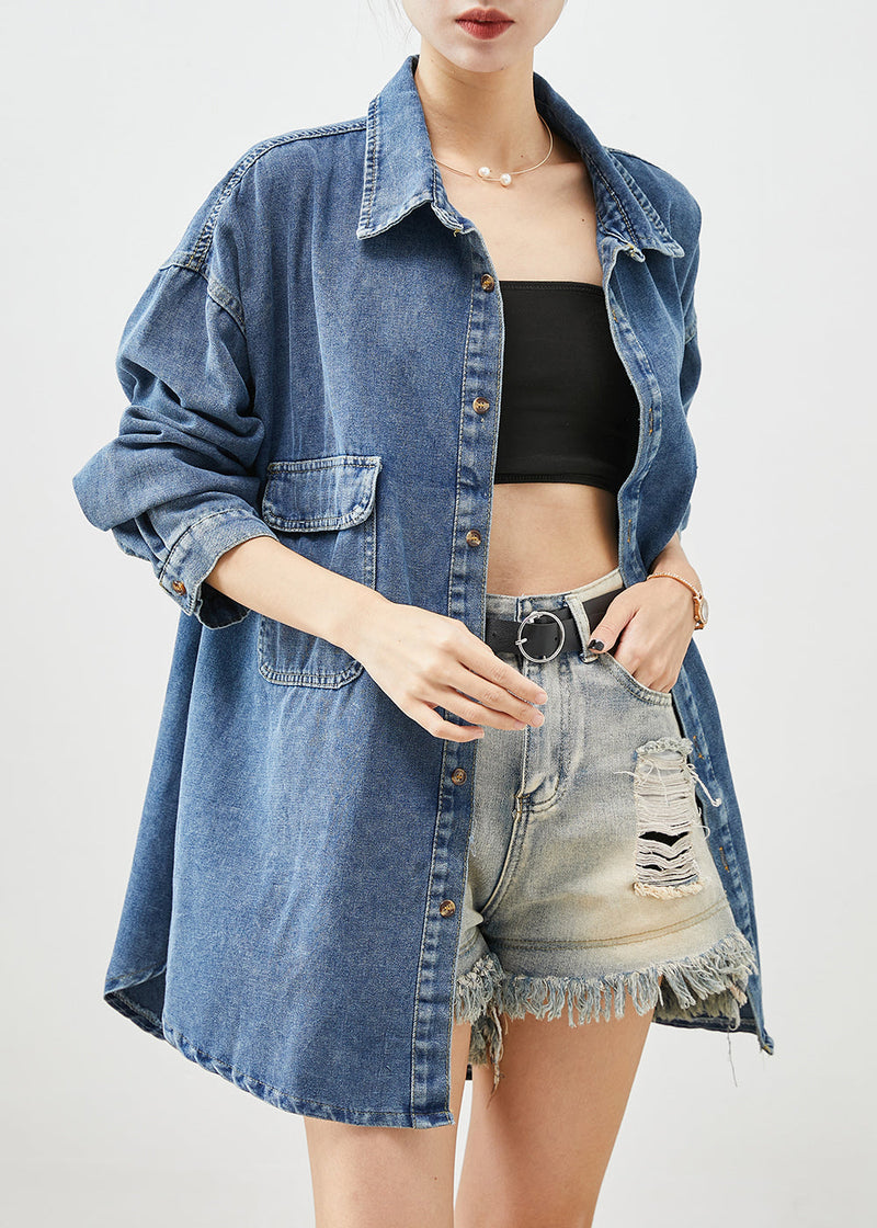 Classic Vintage Coat with a Flattering Fit