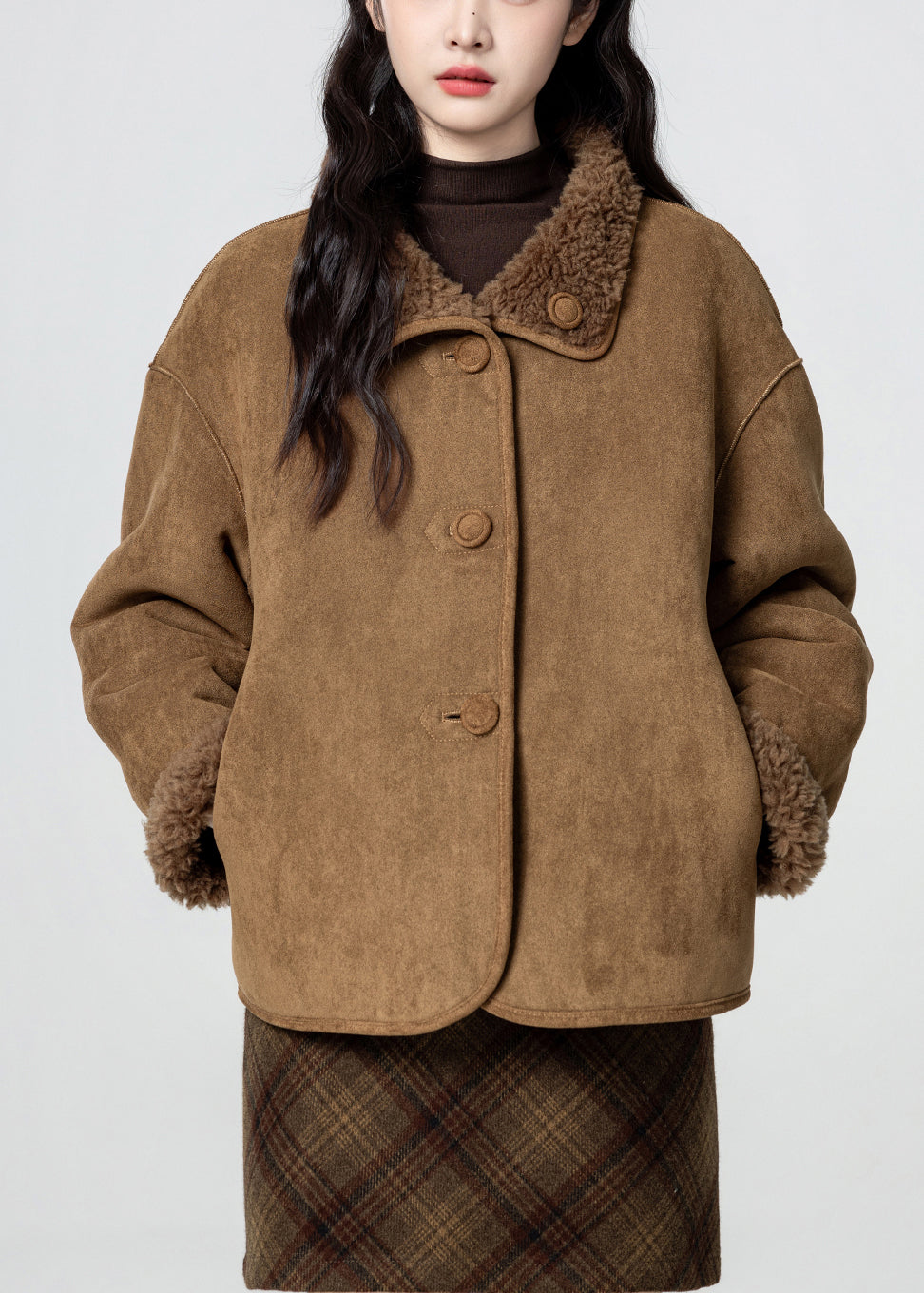 Gracefully Styled Coat for Any Occasion