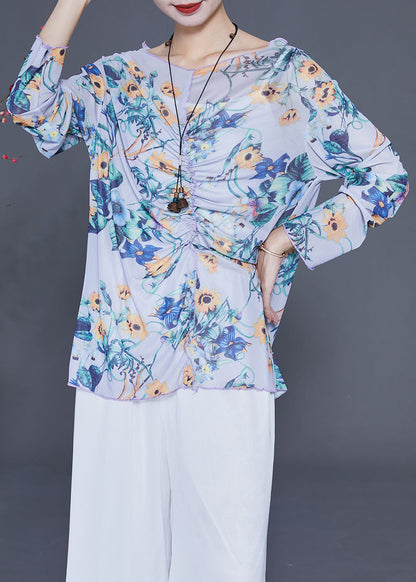 Effortlessly Elegant Top with a Timeless Design