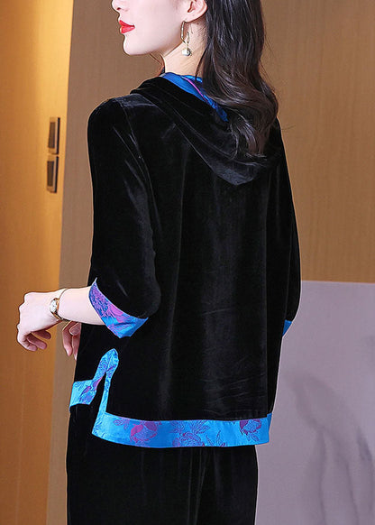 Sophisticated Pullover with a Clean Classic Look