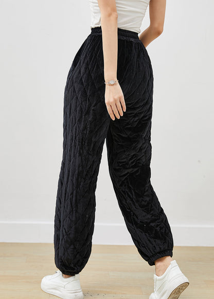 Beautifully Finished Pants in a Timeless Design