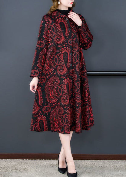 Well Tailored Coat with a Graceful Silhouette