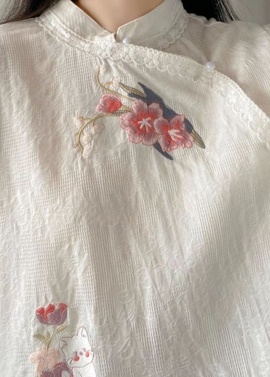 Effortlessly Elegant Shirt with a Timeless Design