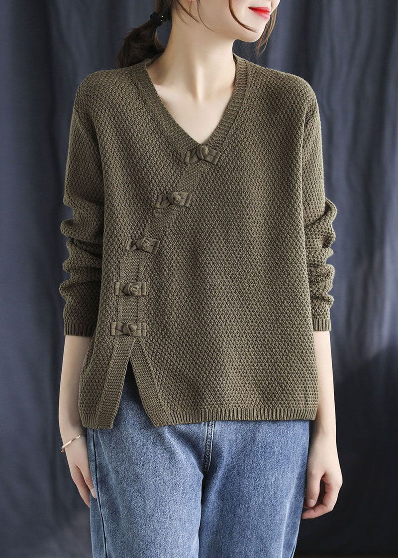 Polished Sweater with an Effortless Classic Look