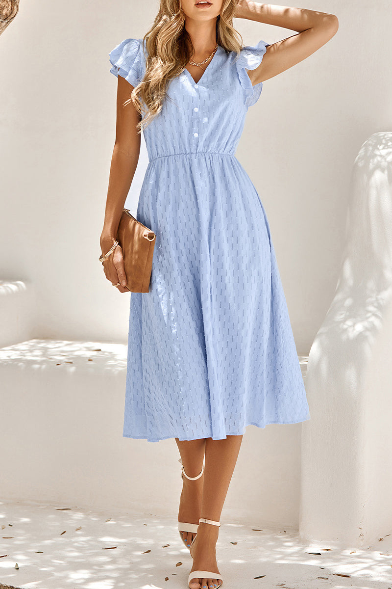 Well Tailored Dress with a Graceful Silhouette
