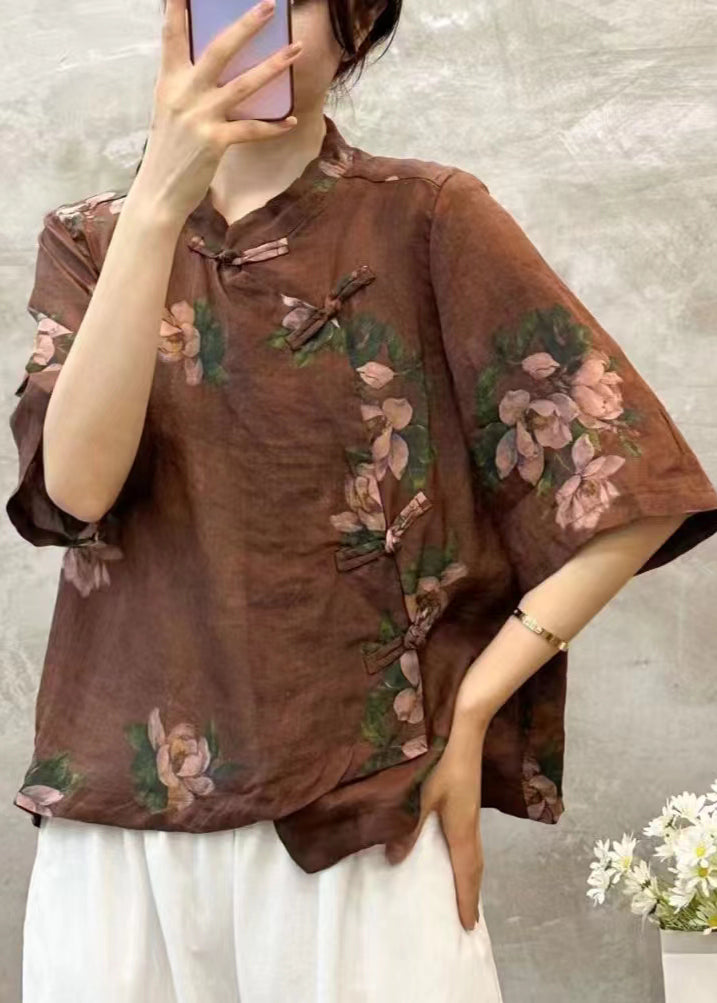 Beautifully Finished Blouse in a Timeless Design