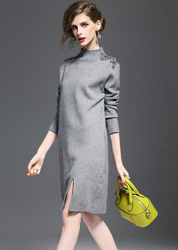 Effortlessly Elegant Sweater with a Timeless Design