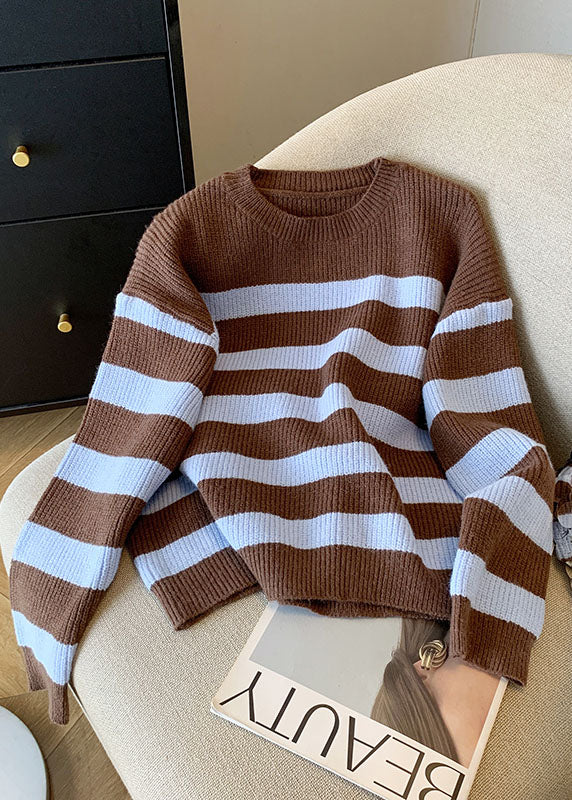 Sophisticated Sweater with a Clean Classic Look