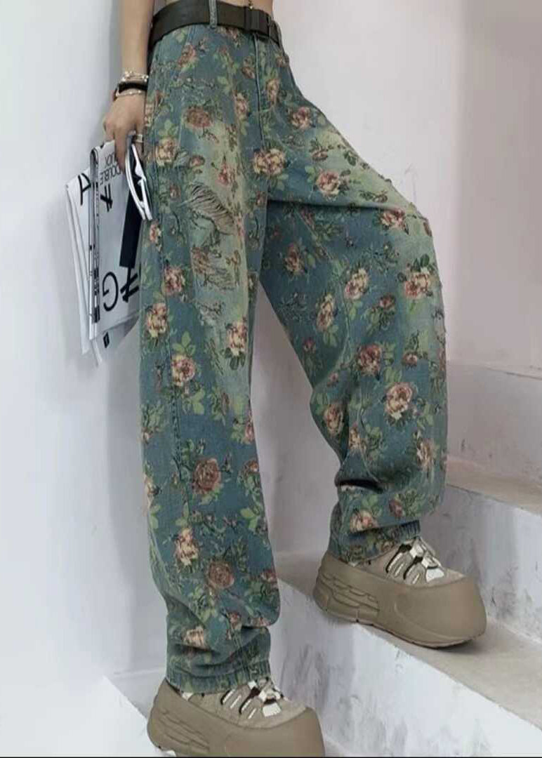 Classic Vintage Pants with a Flattering Fit