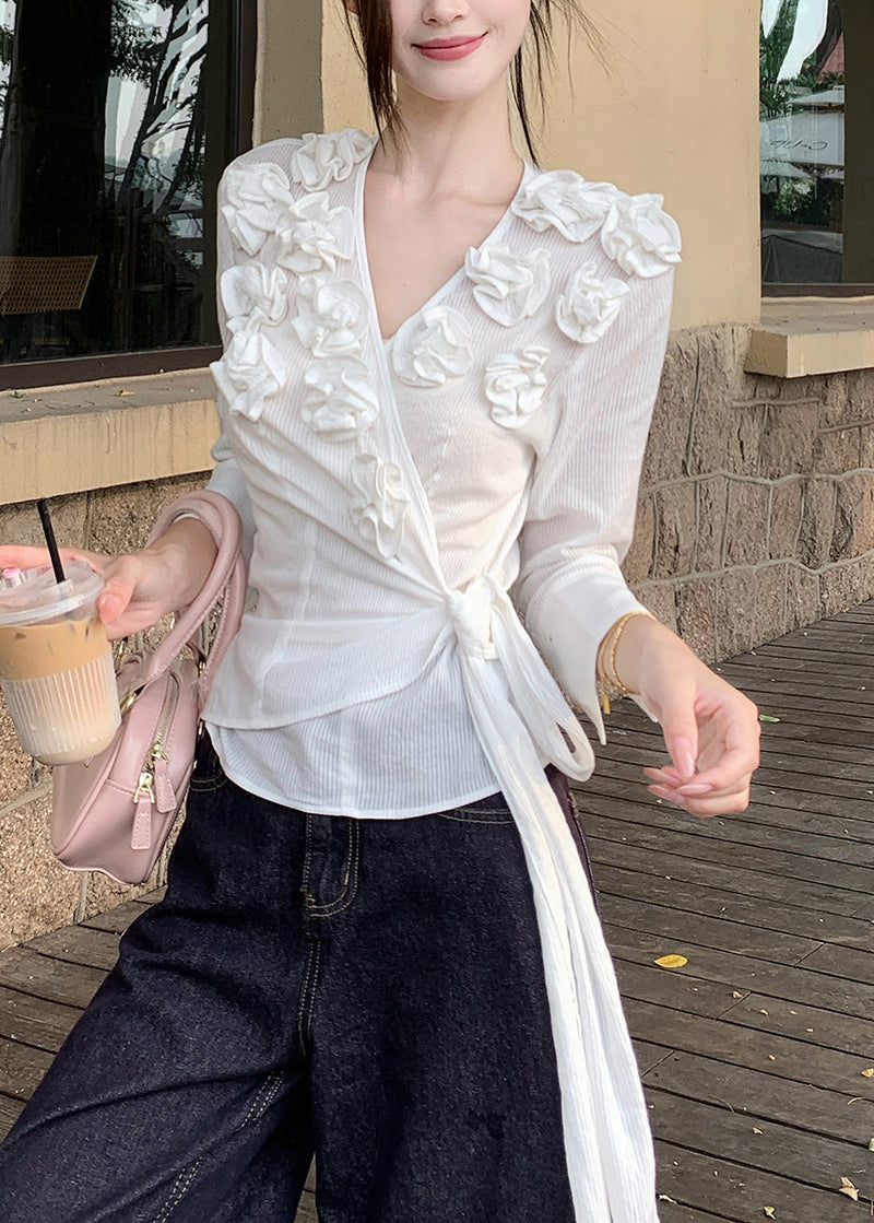 Classic Vintage Shirt with a Flattering Fit