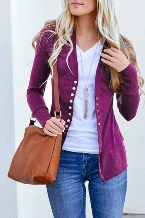 Well Tailored Cardigan with a Graceful Silhouette