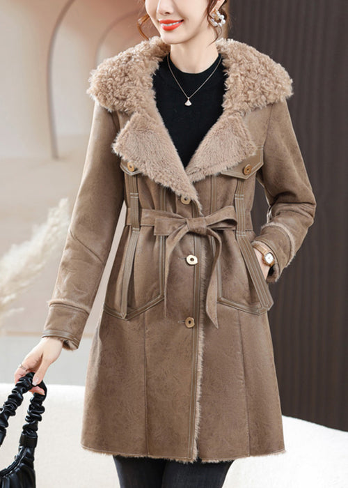Gracefully Styled Coat for Any Occasion