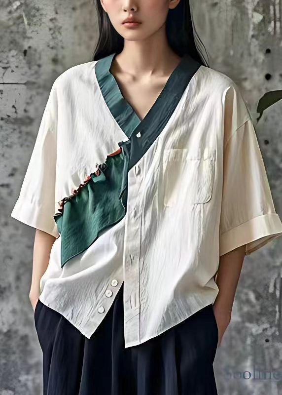 Classic Vintage Shirt with a Flattering Fit