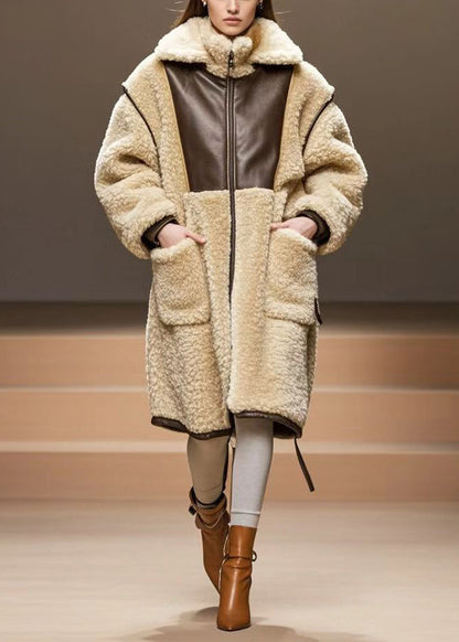 Elegantly Styled Coat for Everyday Wear