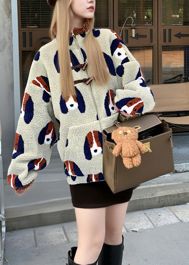 Gracefully Styled Coat for Any Occasion