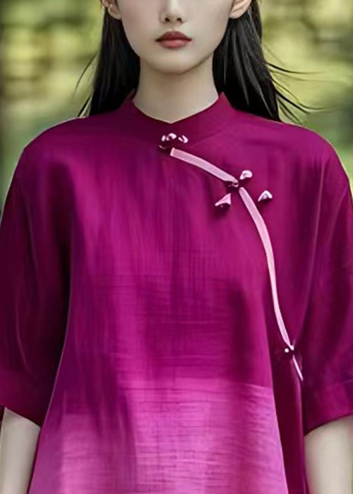 Classic Vintage Top with a Flattering Fit