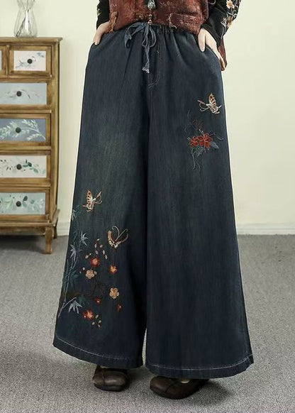 Classic Vintage Pants with a Flattering Fit
