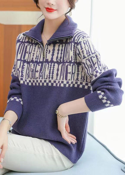 Classic Vintage Sweater with a Flattering Fit