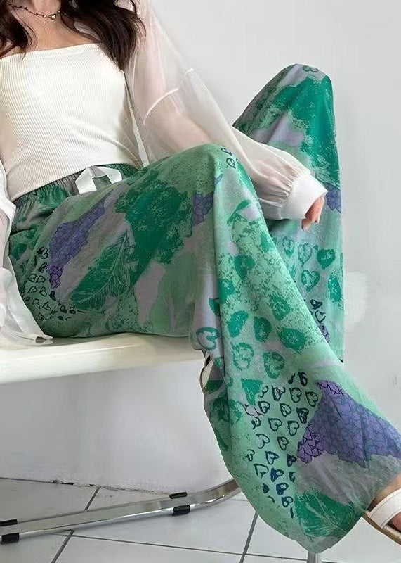 A Vintage Style Pants with Delicate Timeless Details