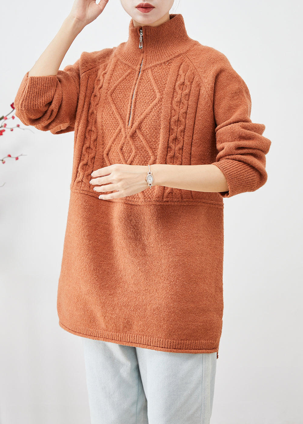 Effortlessly Elegant Sweater with a Timeless Design