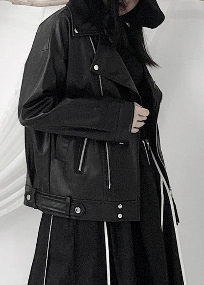Well Tailored Jacket with a Graceful Silhouette