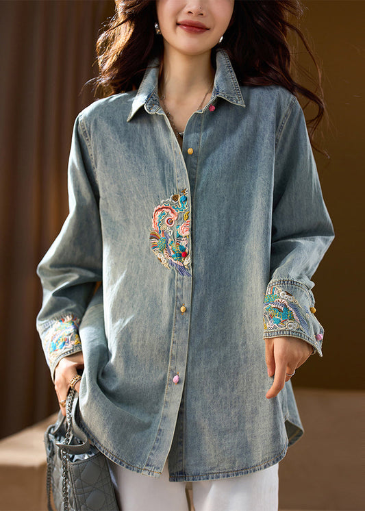 Elegantly Styled Coat for Everyday Wear