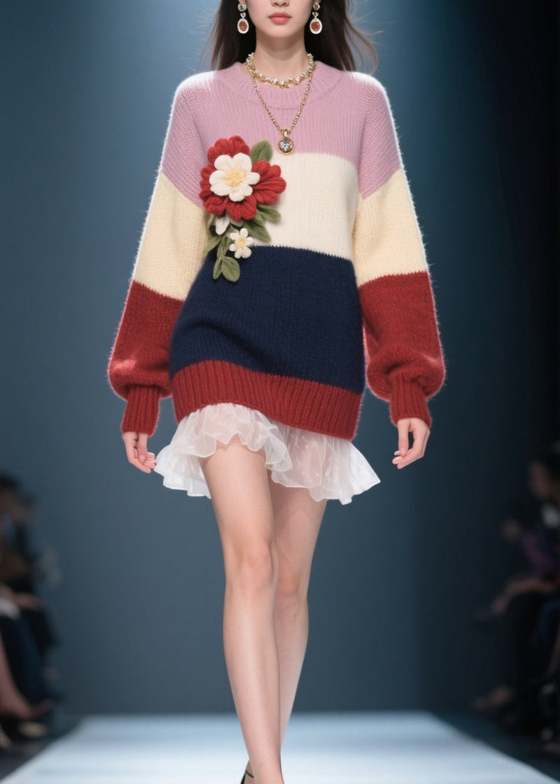 Well Tailored Sweater with a Graceful Silhouette