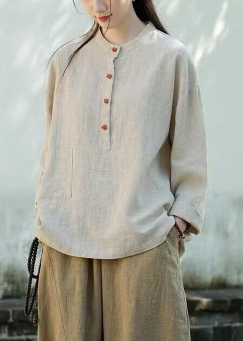 Beautifully Crafted Blouse in a Classic Style