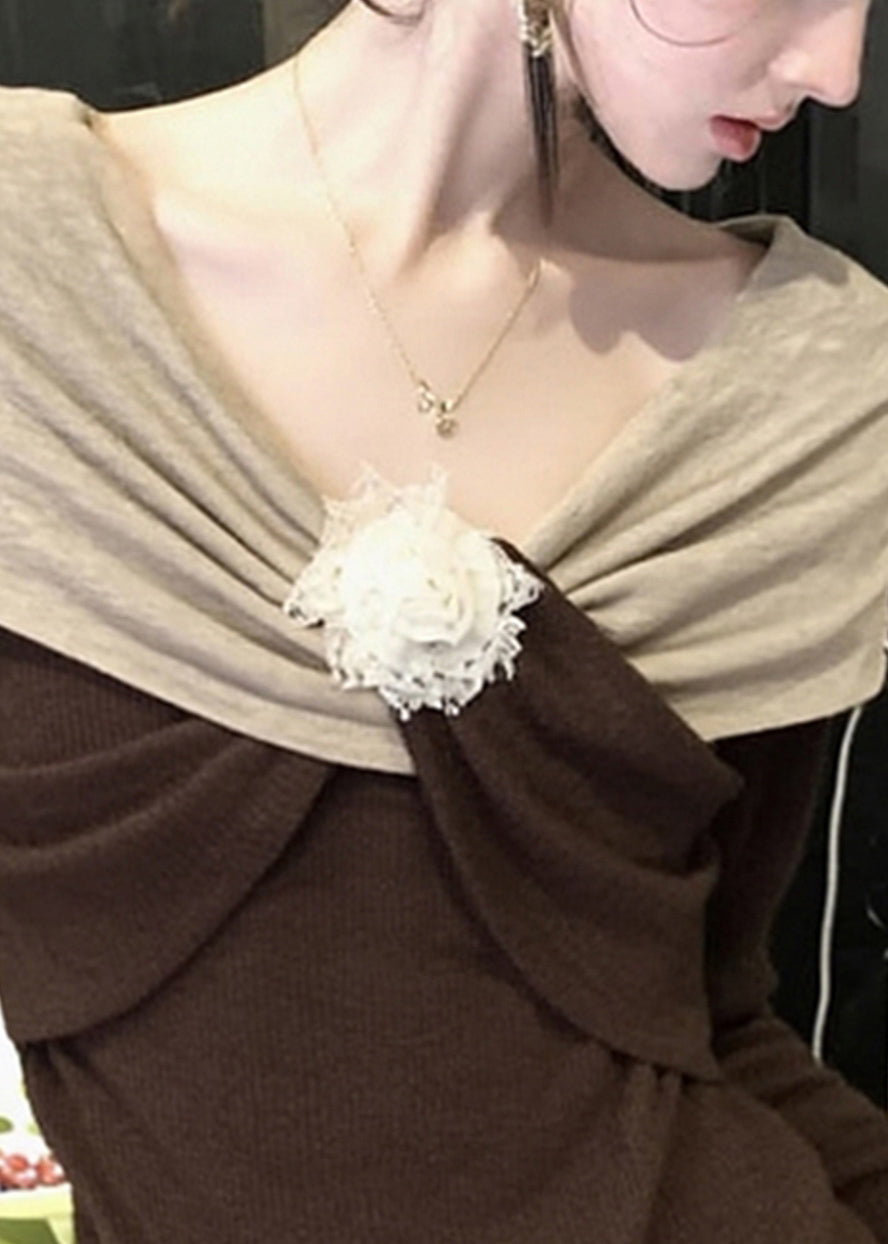 Effortlessly Elegant Sweater with a Timeless Design
