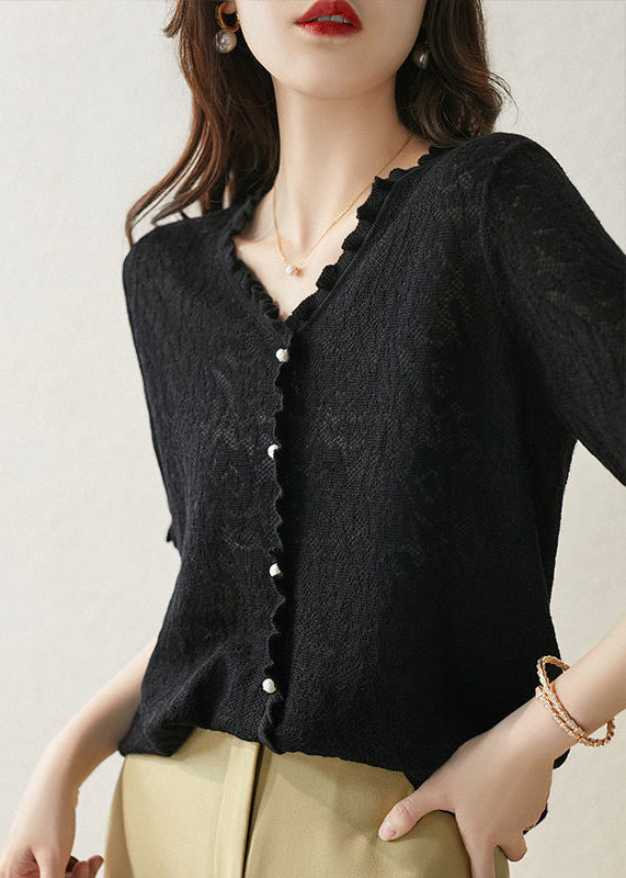 Sophisticated T-Shirt with a Clean Classic Look