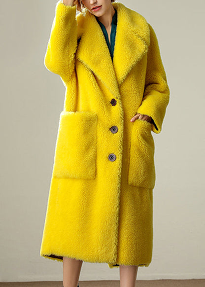 Sophisticated Coat with a Clean Classic Look