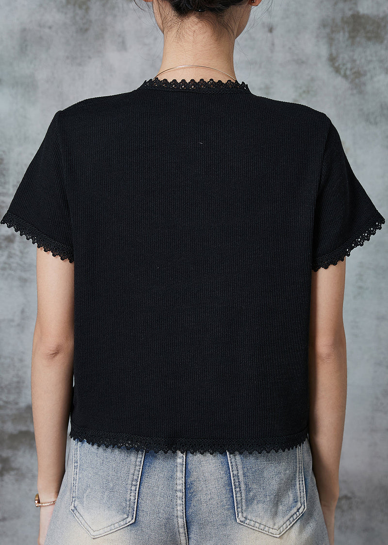 Effortlessly Elegant Shirt with a Timeless Design